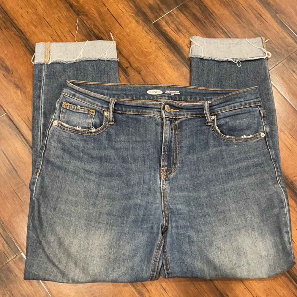 Old Navy -The Power Jean